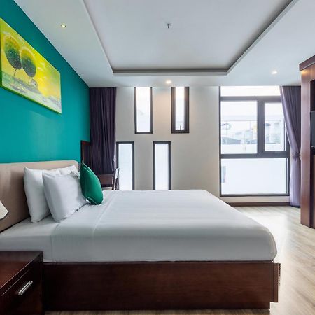 Golden Sun Apartment By New Sky Travel Da Nang Exteriör bild
