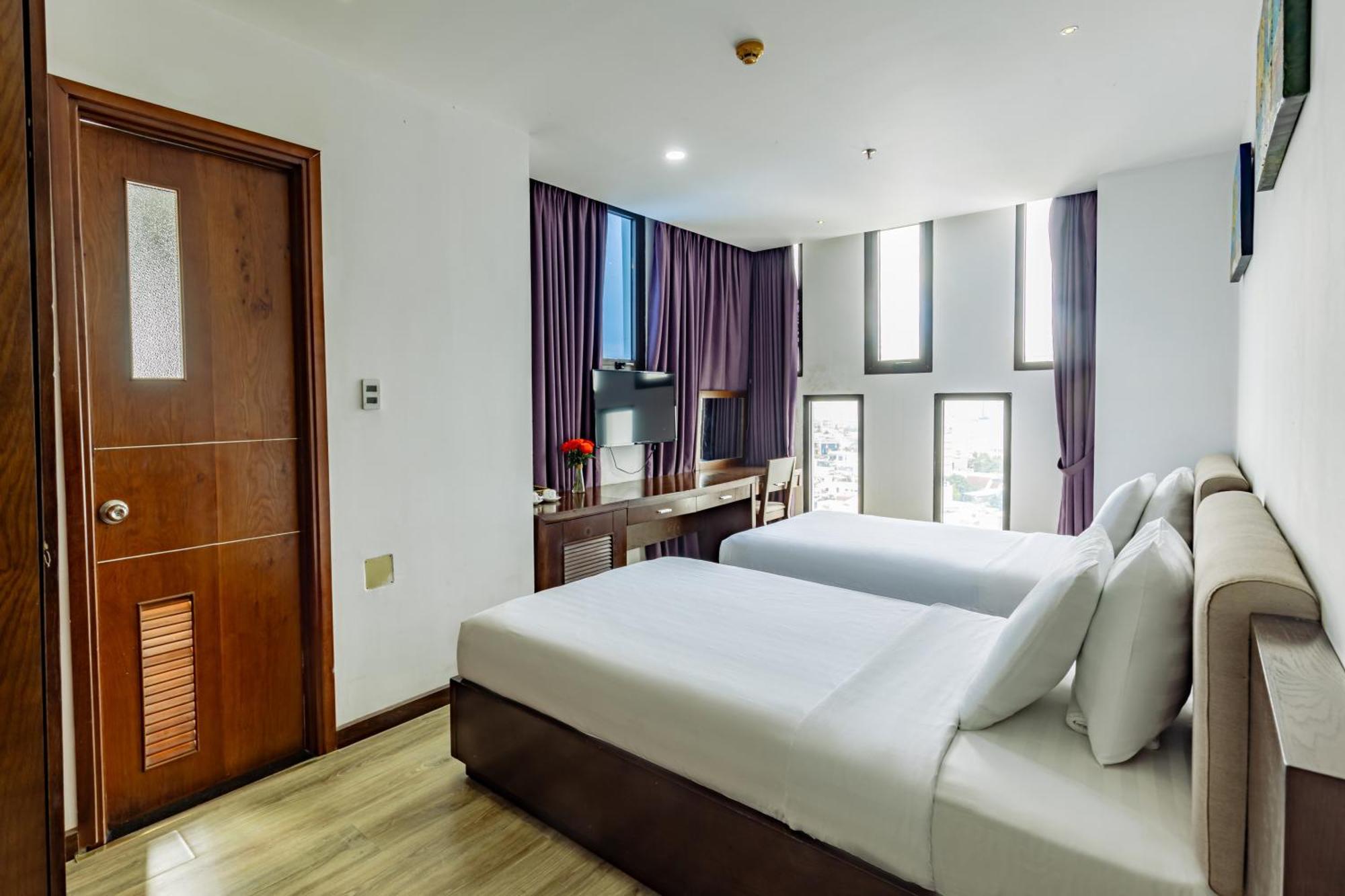 Golden Sun Apartment By New Sky Travel Da Nang Exteriör bild